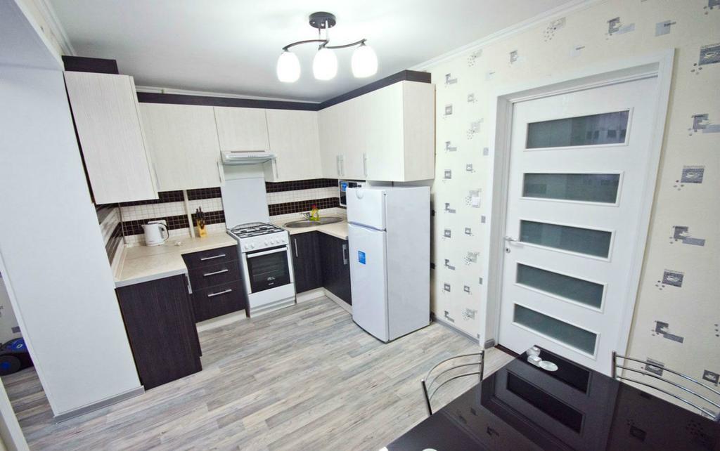 Black And White Apartment Kiszyniów Zewnętrze zdjęcie